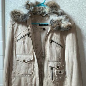guess tan jacket w/ faux fur around the hood